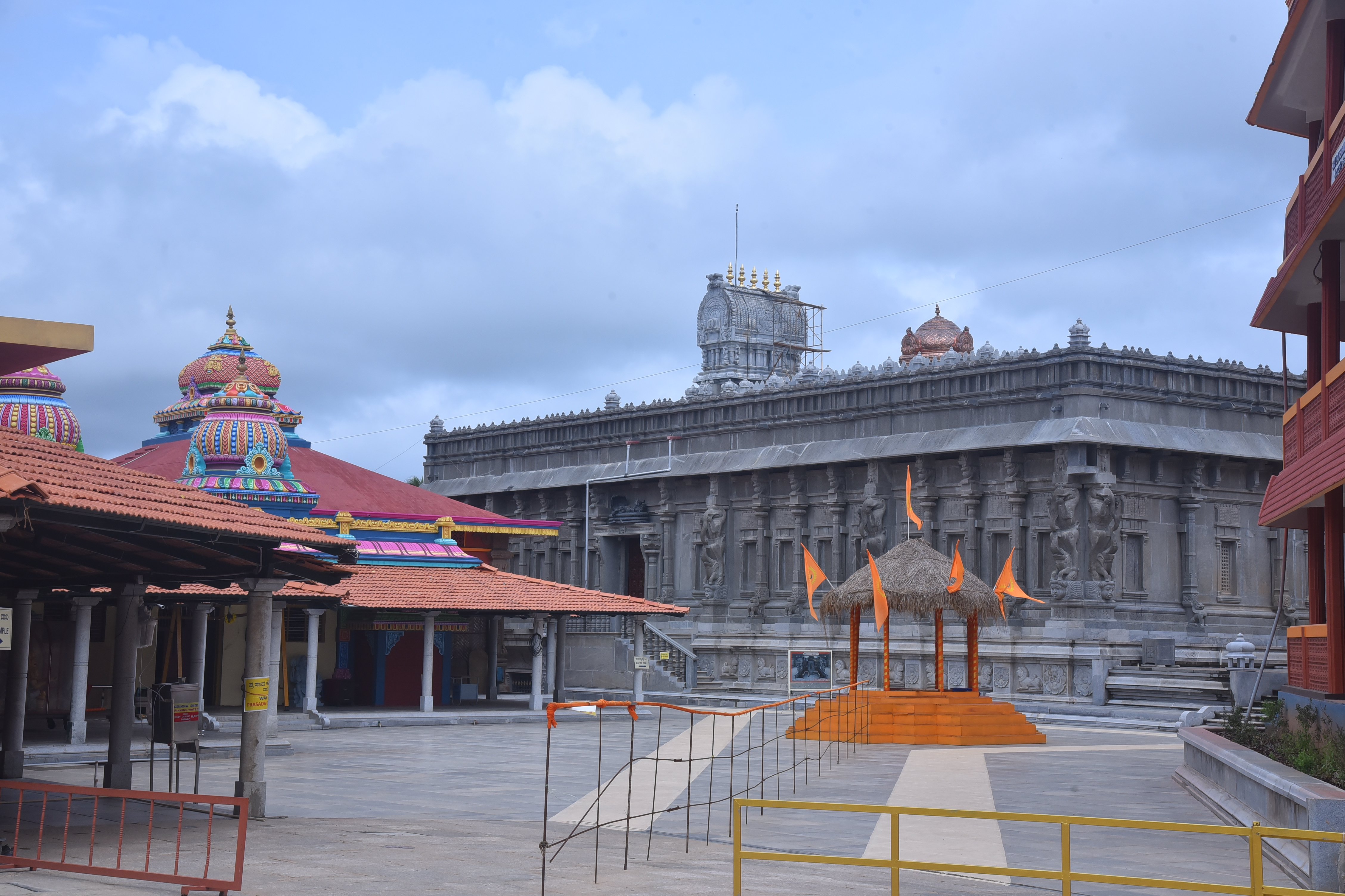 Divyakshetra Hariharapura Temple on the Holy Tunga River